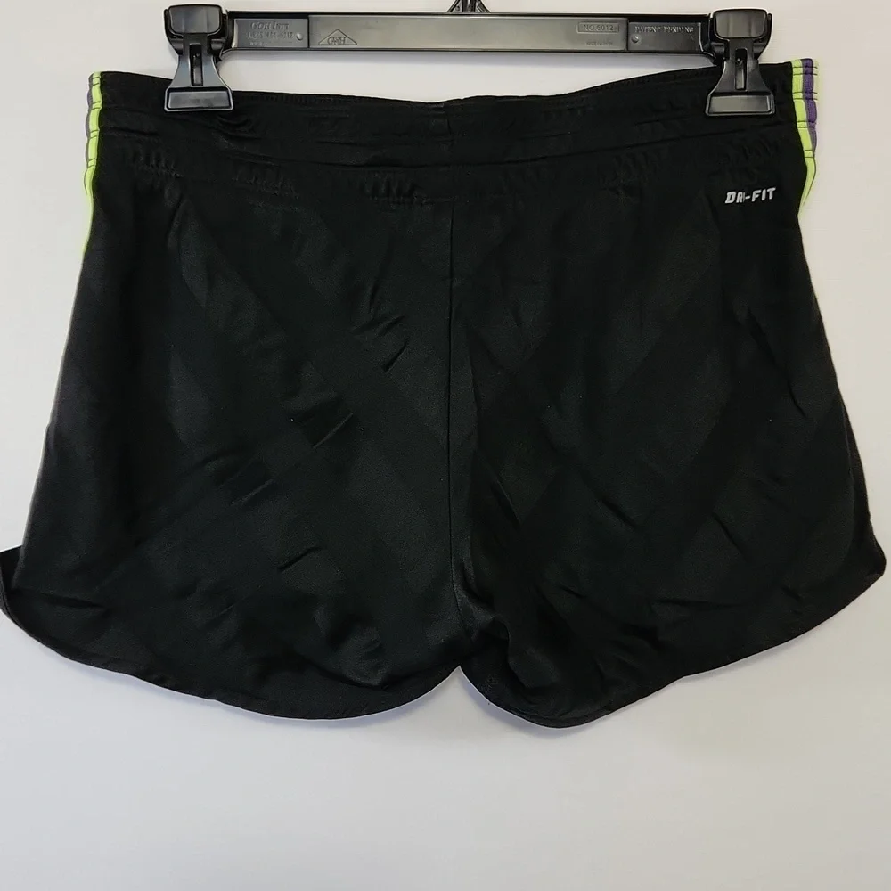 Nike Dri-Fit Black Green Neon Strip Girls Sportwear Activewear Shorts Size S+